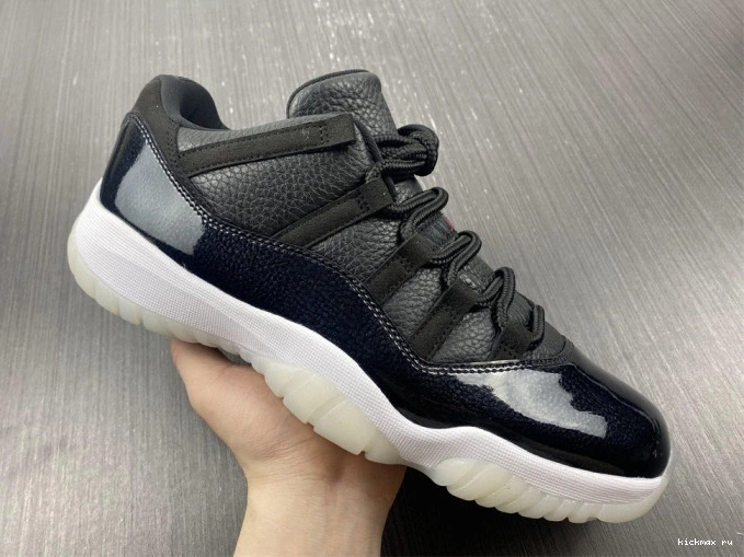 Cheap MAX Jordan 72-10 AV2187-001 11 Air Low Retro 0820